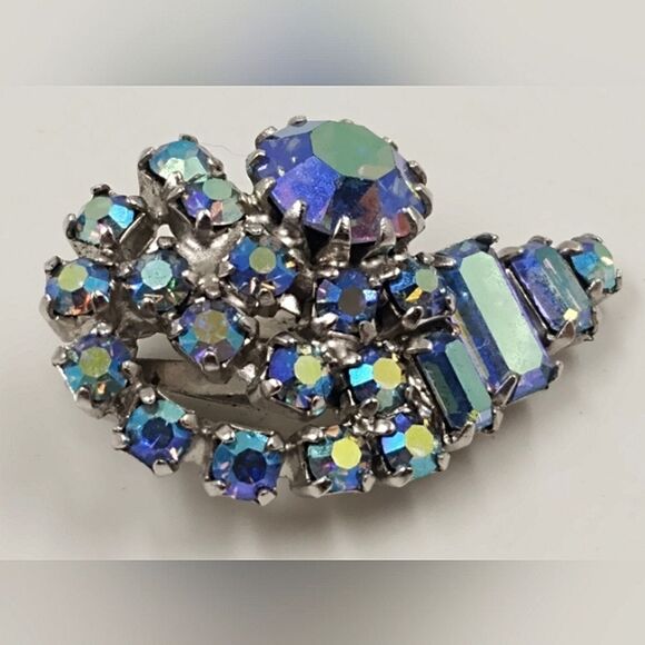 Continental Vintage Blue Borealis Rhinestone Clip On Earrings - Picture 4 of 16